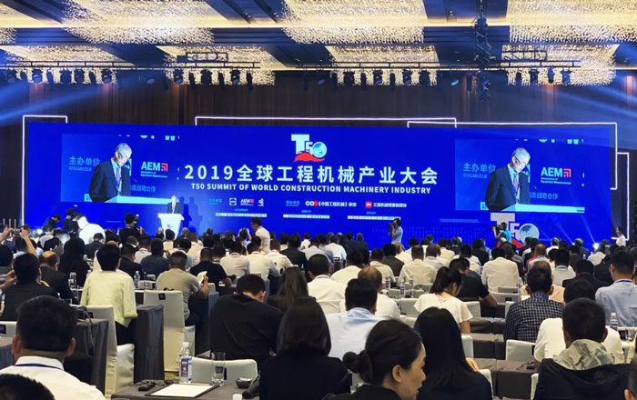 双喜临门！安博手机站·官方版在线-安博(中国)
囊括两项工程机械行业大奖
